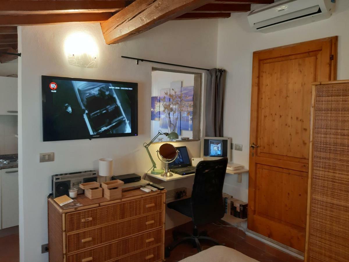 Porcellana Twenty-Six Florence Wi-Fi Apartment エクステリア 写真