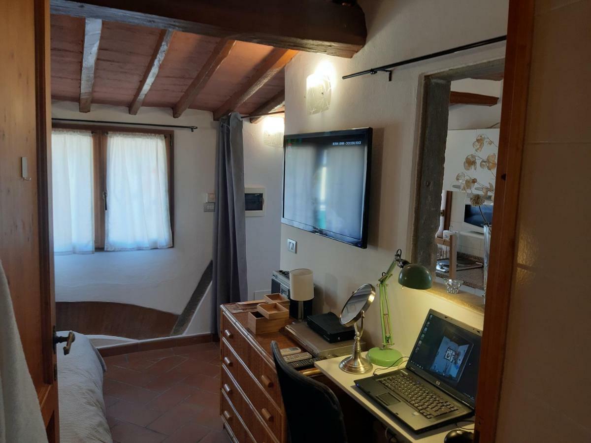 Porcellana Twenty-Six Florence Wi-Fi Apartment エクステリア 写真